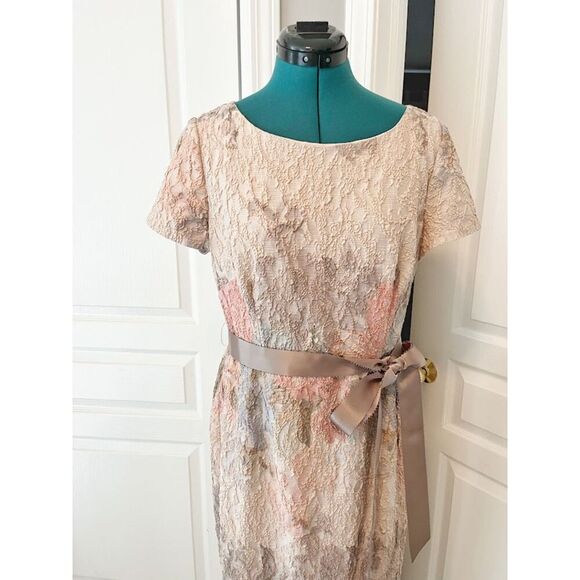 Adrianna Papell Floral Print Textured Short Sleeve Fully Lined Max Length Dress - Picture 6 of 16